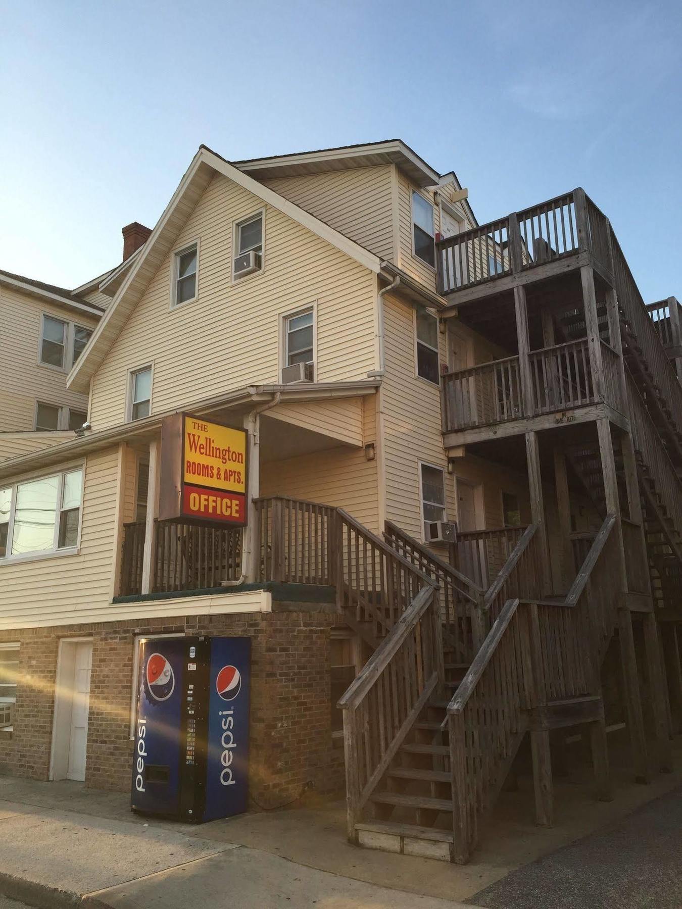 The Wellington Hotel & Suites Oceanblock Ocean City Bagian luar foto