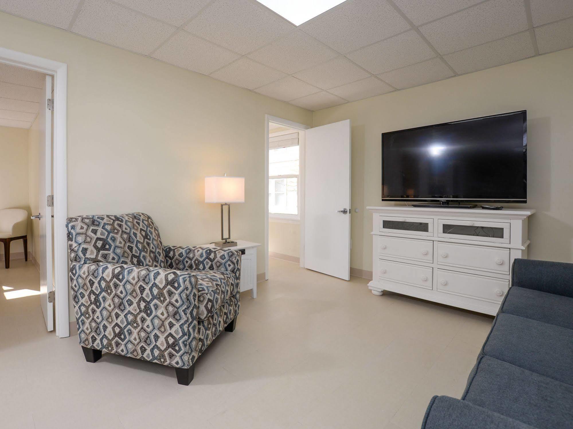 The Wellington Hotel & Suites Oceanblock Ocean City Bagian luar foto